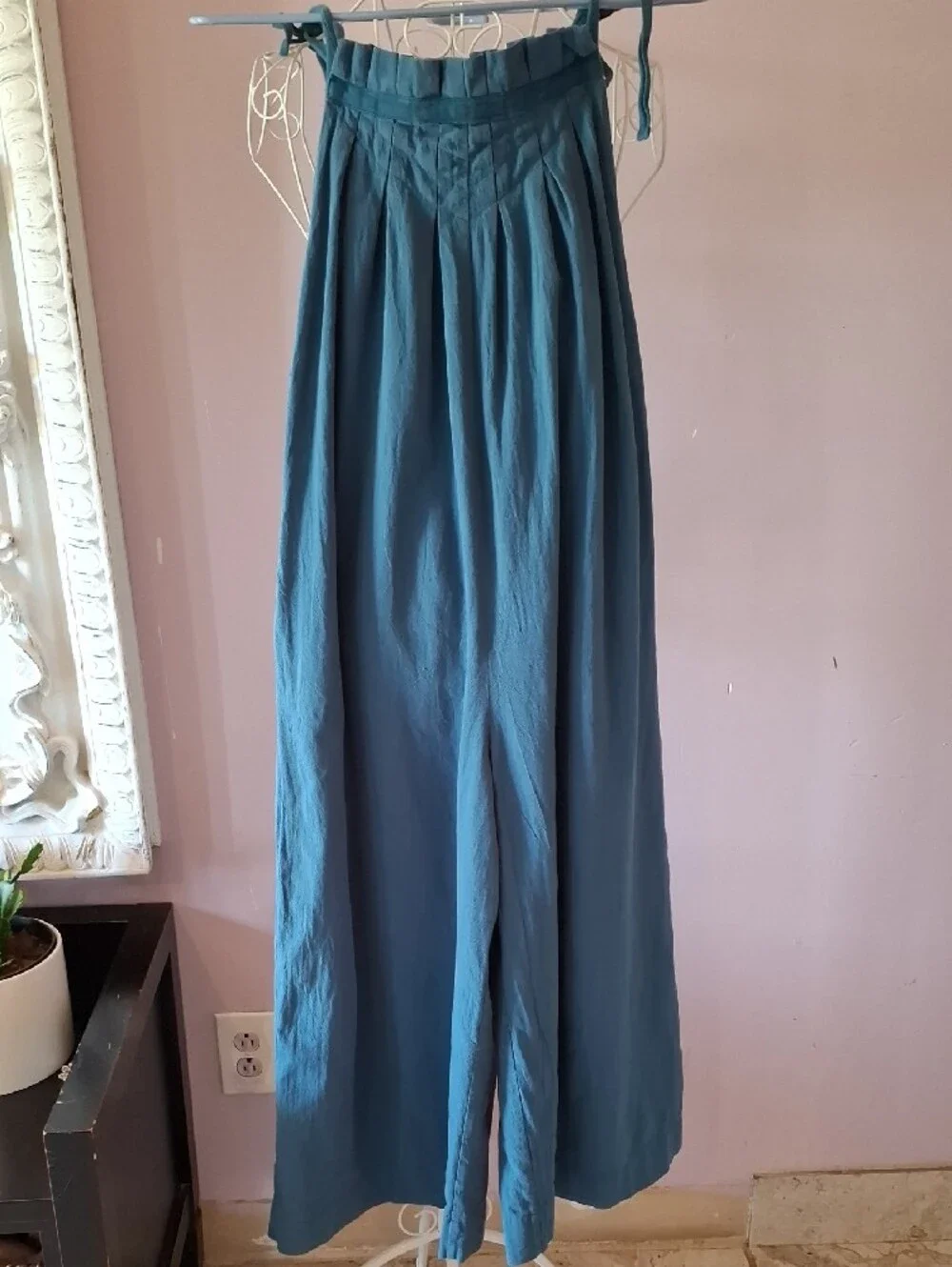vestique Teal Wide-Leg Pleated Pants